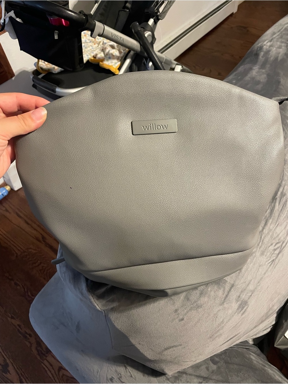 Willow pump anywhere bag, Light Gray Rounded Leather Crossbody/backpack.